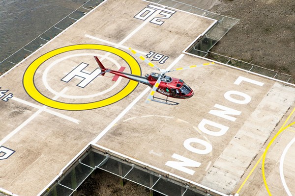 20 Minute Helicopter Flight Of London For One