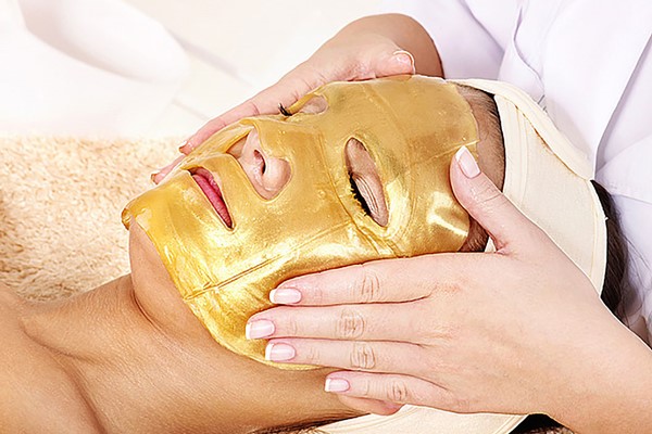 Champneys City Spas Collagen Gold Facial For One