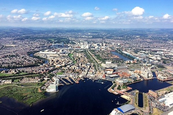 25 Mile Helicopter Tour Of Cardiff