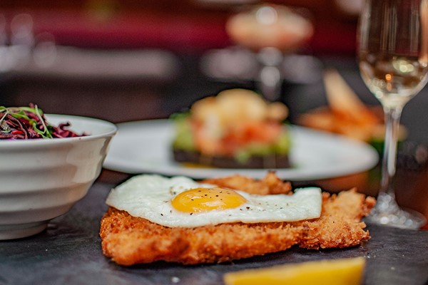 Cinema Brunch With Bottomless Prosecco For Two At The Courthouse Hotel Shoreditch