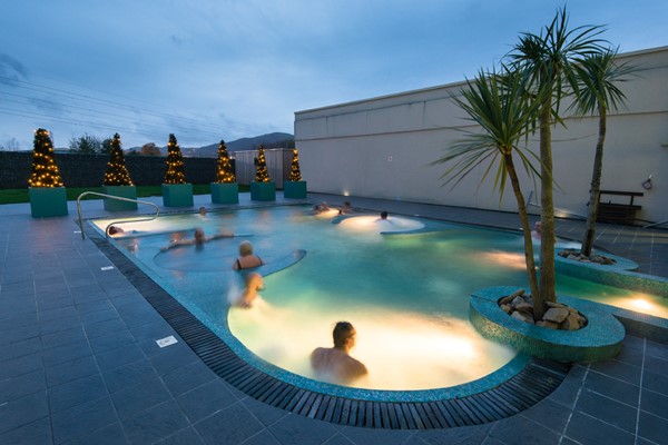 Deluxe Overnight Spa Break With 55 Minute Treatment And Dinner For Two At The Malvern Spa Hotel