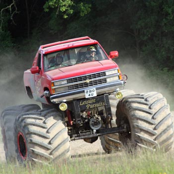 Big Grizly Monster Truck Drive